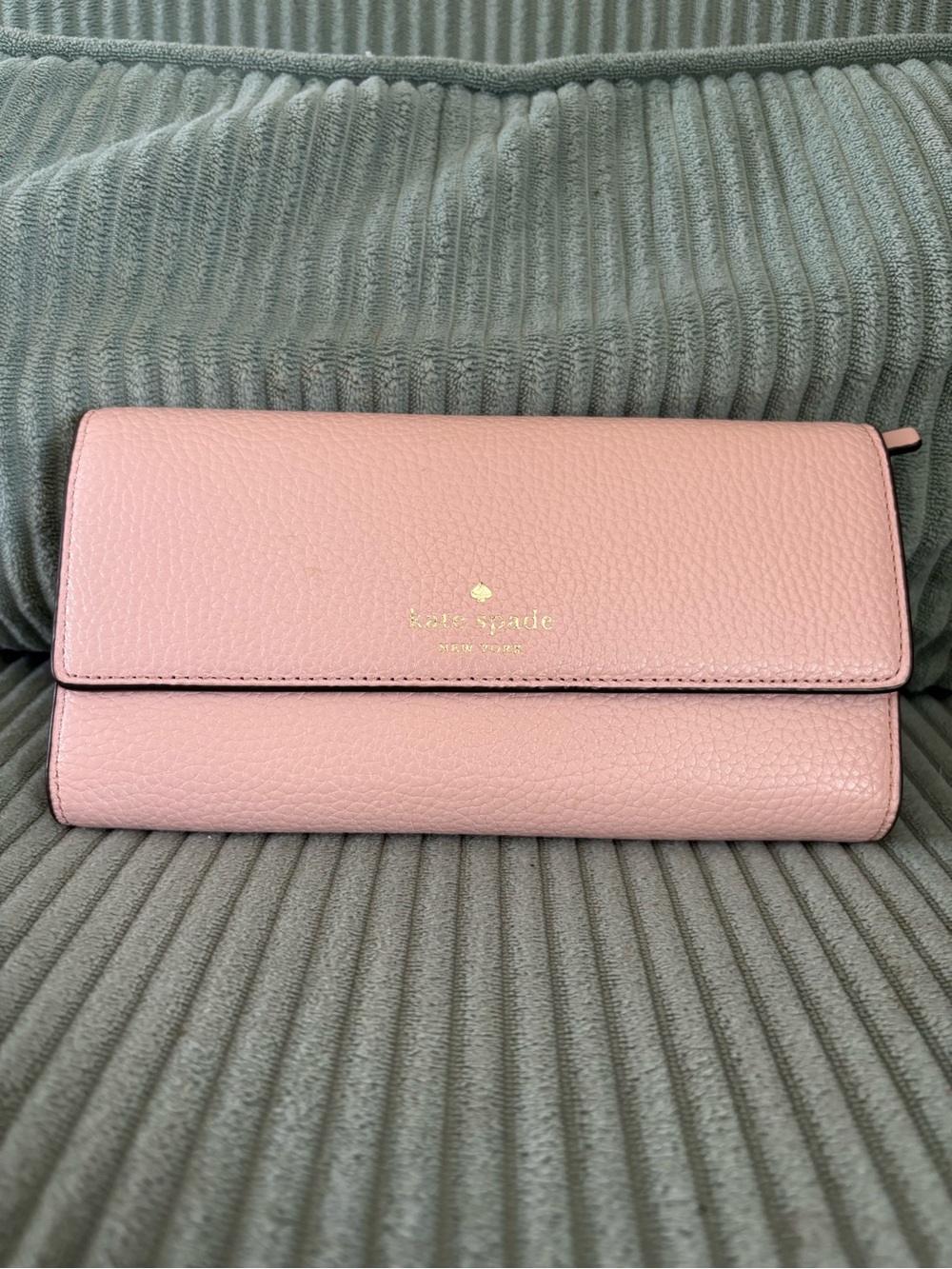 Kate Spade New York S362 Pink Pebbled Leather Wallet